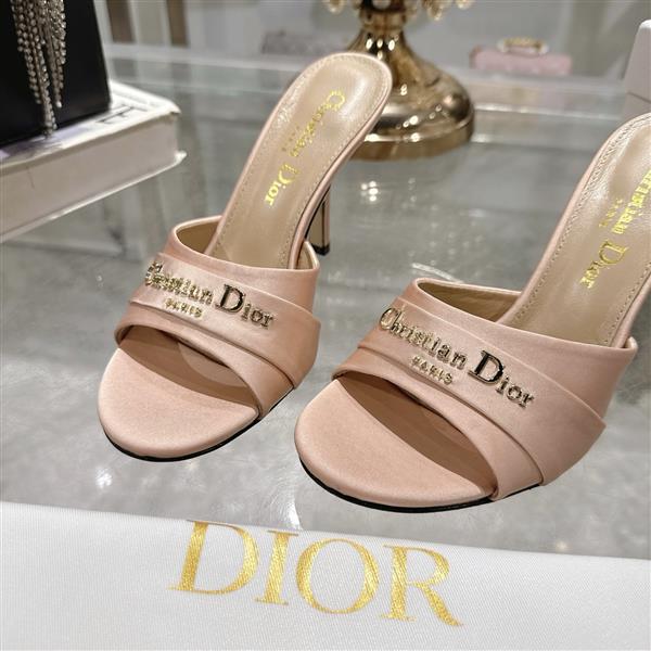 20251128184321482 250